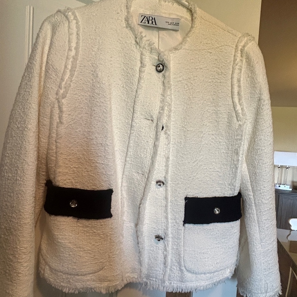 Zara Cropped Boucle Blazer